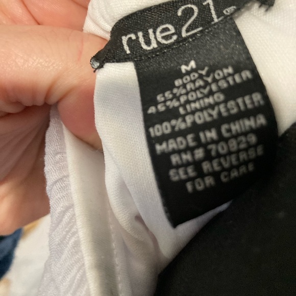 White boho dress with belt - Picture 4 of 5